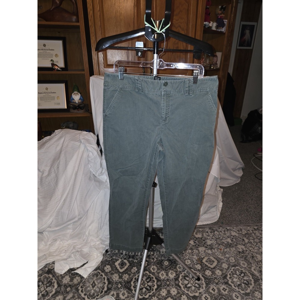Rafaella Boot Slit Legs Pants. Size 14. Casual, Leasure, Vacation, Collegiate